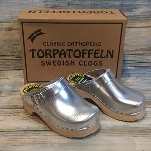 Torpatoffeln Swedish Clogs
